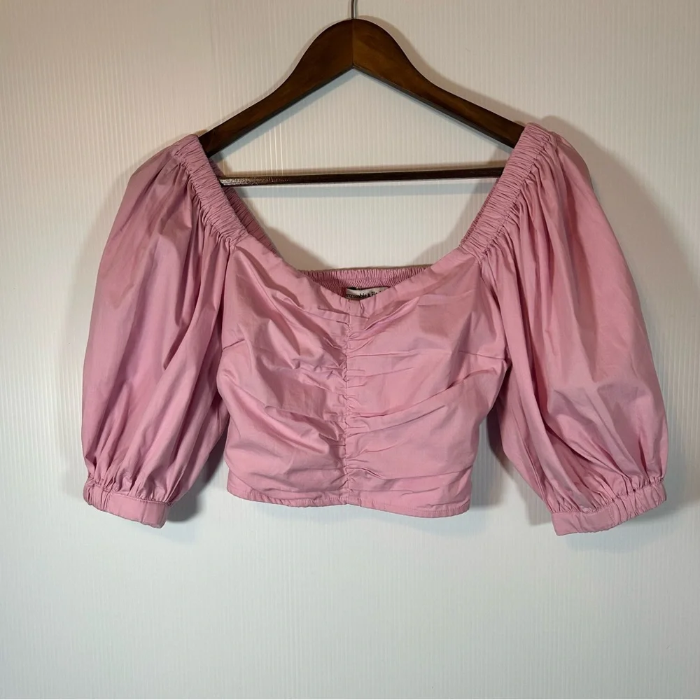 Abercrombie & Fitch Pink Cropped Top Size XS